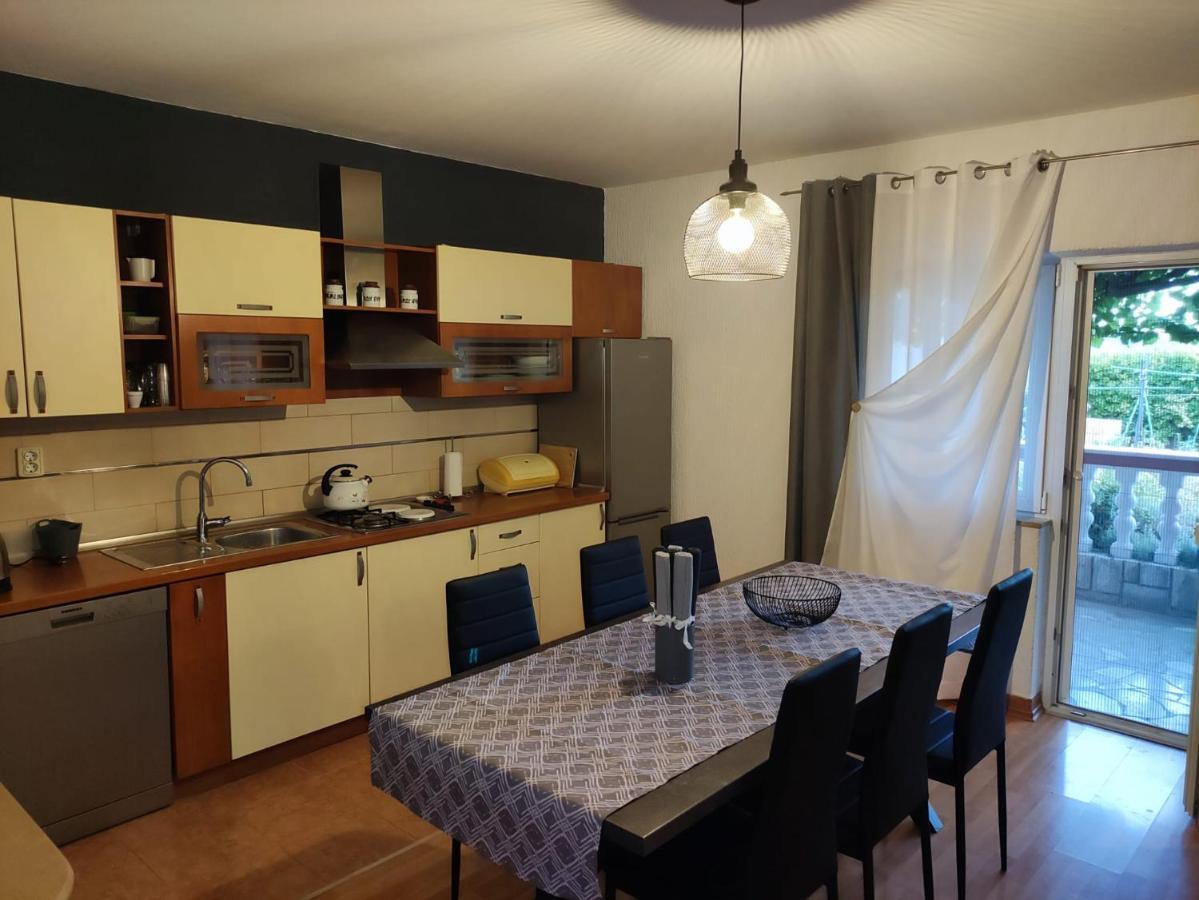 Apartment Cengo Kaštela Exterior foto