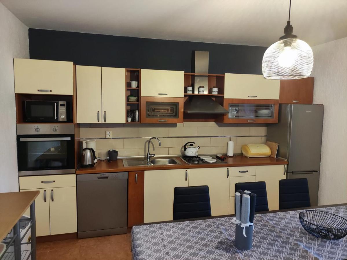 Apartment Cengo Kaštela Exterior foto