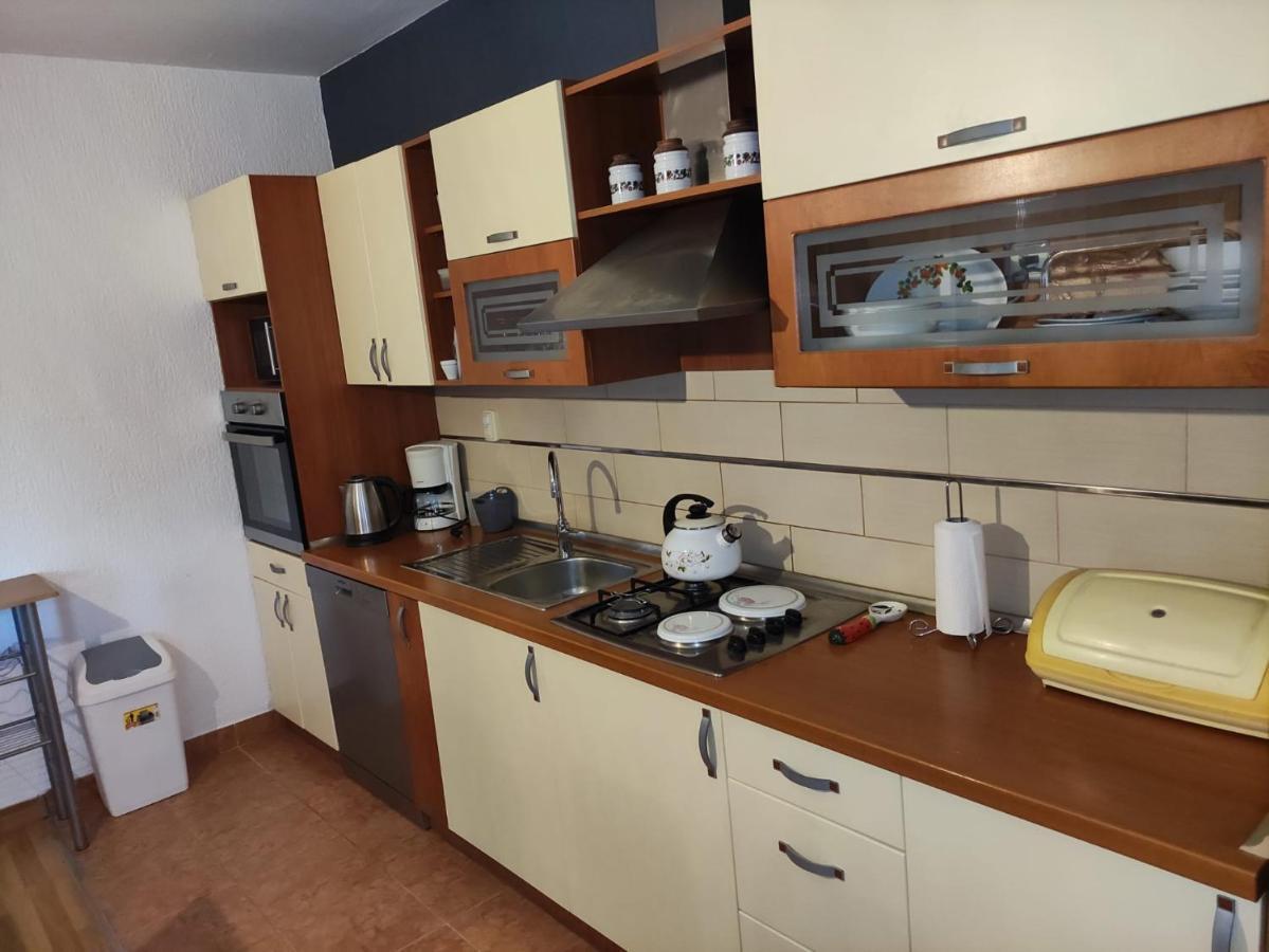 Apartment Cengo Kaštela Exterior foto